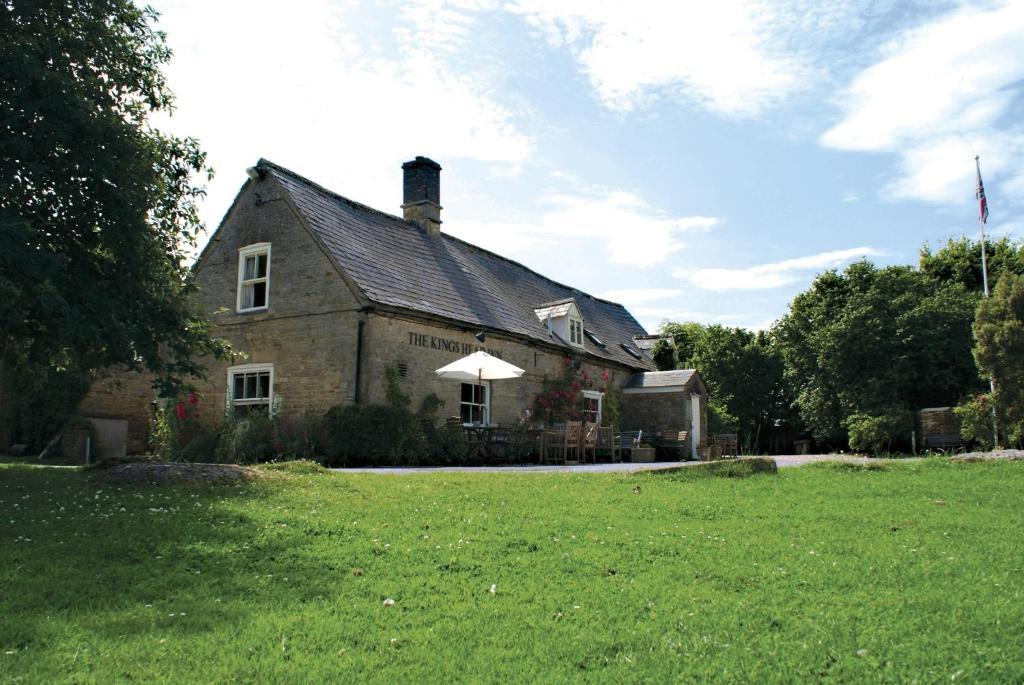 Kings Head Inn Bledington Eksteriør bilde